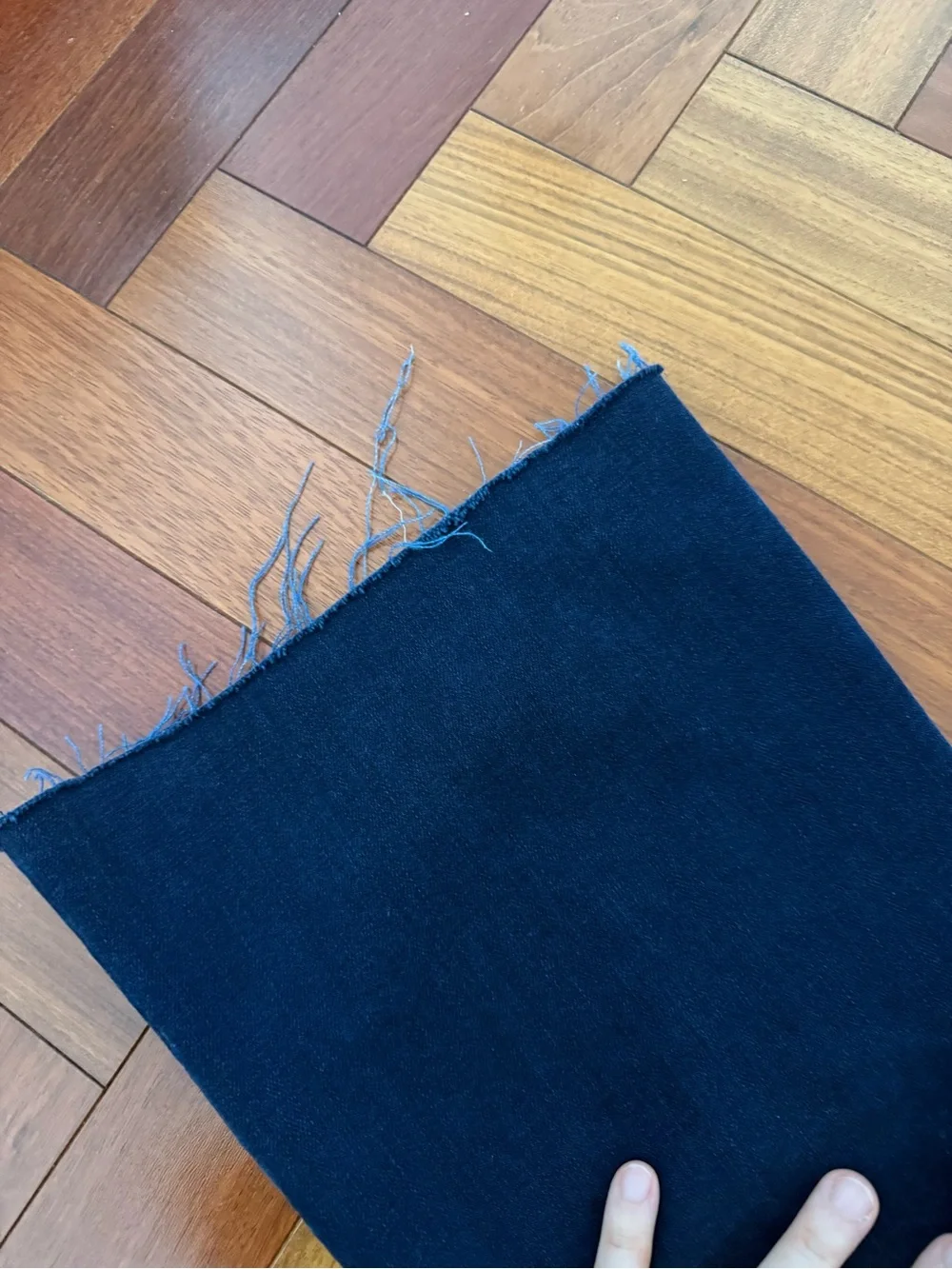 Frame Denim Deep Indigo Le Crop Flare Jeans